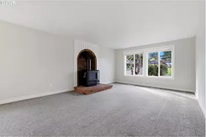 21634 SW Columbia Dr, Tualatin, OR 97062 - Photo 12