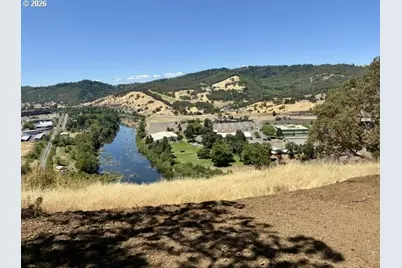 0 SE Strong Ave, Roseburg, OR 97470 - Photo 12