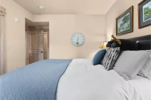 31244 E Collins Lake Rd, Government Camp, OR 97028 - Photo 34