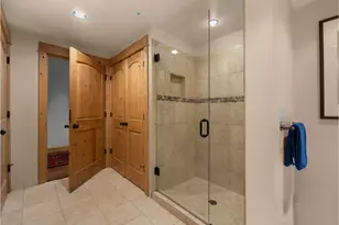 31244 E Collins Lake Rd, Government Camp, OR 97028 - Photo 36