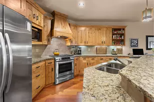 31244 E Collins Lake Rd, Government Camp, OR 97028 - Photo 18