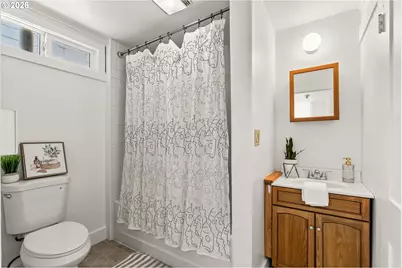257 W 15th Ave, Eugene, OR 97401 - Photo 12