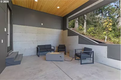 12 Hidalgo St, Lake Oswego, OR 97035 - Photo 36