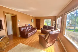 1715 NW 35th Pl, Lincoln City, OR 97367 - Photo 8