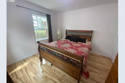 1715 NW 35th Pl, Lincoln City, OR 97367 - Photo 14