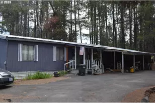 136028 Hwy 97, Crescent, OR 97733 - Photo 2