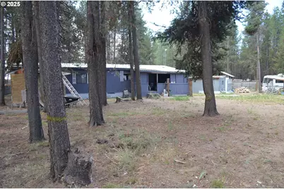 136028 Highway 97, Crescent, OR 97733 - Photo 34