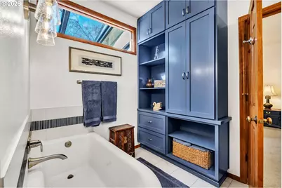 574 Wimbledon Ct, Eugene, OR 97401 - Photo 38