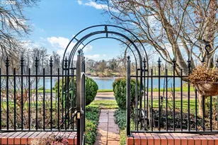 574 Wimbledon Ct, Eugene, OR 97401 - Photo 46