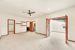 574 Wimbledon Ct, Eugene, OR 97401 - Photo 34