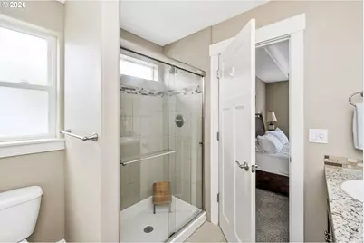 1556 N Holman St, Portland, OR 97217 - Photo 38