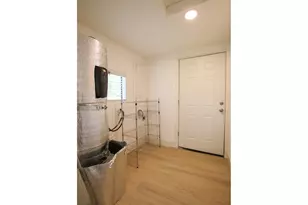 1860 30th St, Florence, OR 97439 - Photo 22