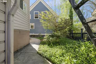 1511 NE Tillamook St, Portland, OR 97212 - Photo 38