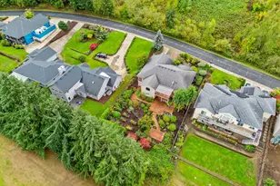 610 Holly Ave, Cottage Grove, OR 97424 - Photo 28