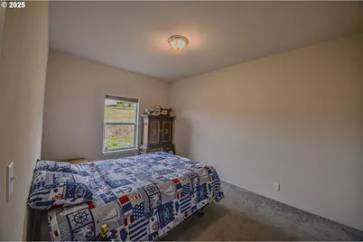 76171 Delena Mayger Rd, Rainier, OR 97048 - Photo 18
