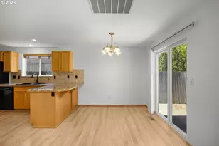 129 NE Lenox St, Hillsboro, OR 97124 - Photo 6