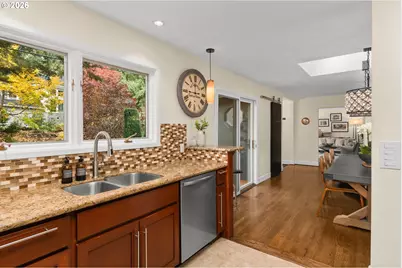 762 Lake Forest Dr, Lake Oswego, OR 97034 - Photo 14