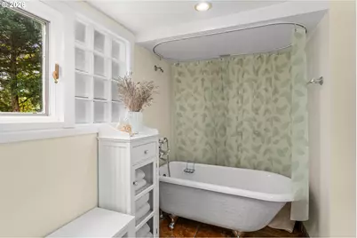 762 Lake Forest Dr, Lake Oswego, OR 97034 - Photo 26