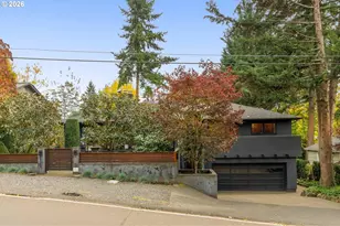 762 Lake Forest Dr, Lake Oswego, OR 97034 - Photo 2