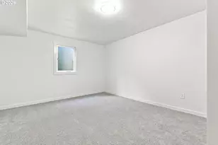 12601 SE Market St, Portland, OR 97233 - Photo 30