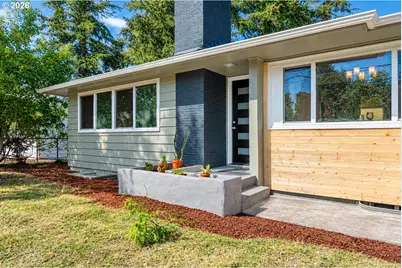 12601 SE Market St, Portland, OR 97233 - Photo 2