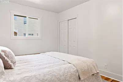 12601 SE Market St, Portland, OR 97233 - Photo 18