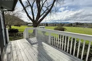239 Meadowlark Ave, Roseburg, OR 97471 - Photo 24