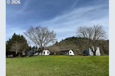 239 Meadowlark Ave, Roseburg, OR 97471 - Photo 40