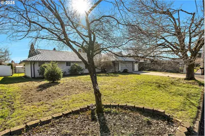 11809 SE 7th St, Vancouver, WA 98683 - Photo 2