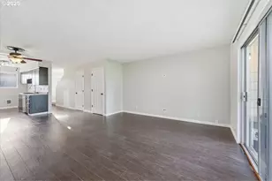 1795 NE 19th St, Gresham, OR 97030 - Photo 20