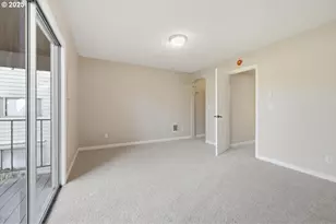 1795 NE 19th St, Gresham, OR 97030 - Photo 14