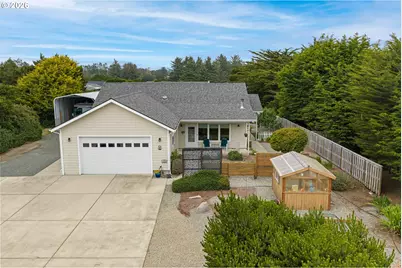 691 Seabird Dr, Bandon, OR 97411 - Photo 4