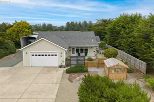 691 Seabird Dr, Bandon, OR 97411 - Photo 4