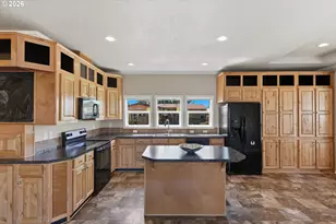 1565 N Lake Rd, Lakeside, OR 97449 - Photo 10