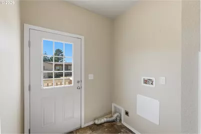 1565 N Lake Rd, Lakeside, OR 97449 - Photo 12