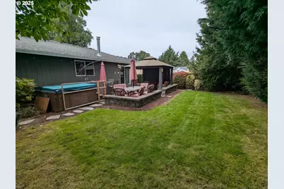430 N 1st St, Carlton, OR 97111 - Photo 24