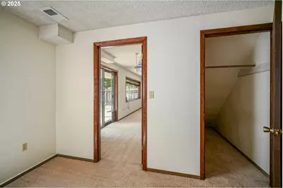 3295 Camellia Dr S, Salem, OR 97302 - Photo 30