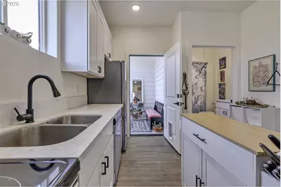 7360 N Atlantic Ave #1, Portland, OR 97217 - Photo 12