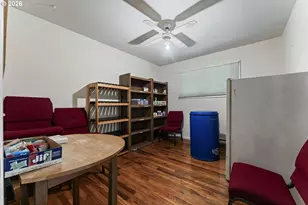 9477 SE Maloney Pl, Happy Valley, OR 97086 - Photo 8