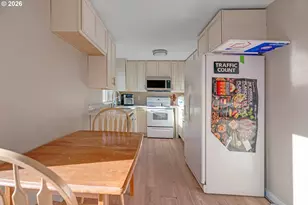 15105 SE 17th St, Vancouver, WA 98683 - Photo 8