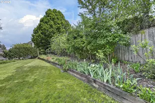 14110 SW Mistletoe Dr, Tigard, OR 97223 - Photo 40
