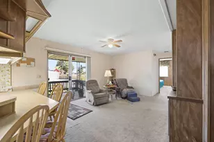 22730 Mooney Ave, Aurora, OR 97002 - Photo 10
