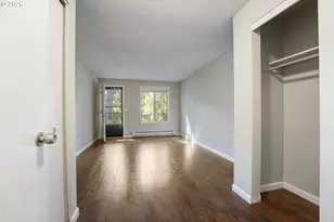 11724 SW Boones Bend Dr, Beaverton, OR 97008 - Photo 10