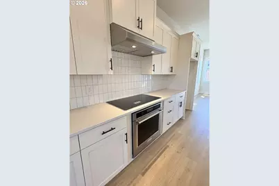 16276 NW Holman Way, Portland, OR 97229 - Photo 6