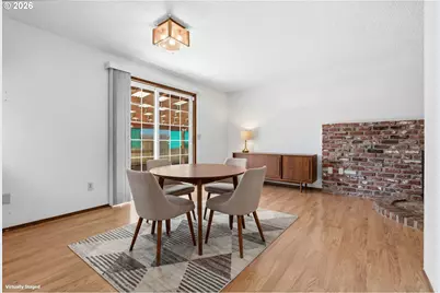 302 67th St, Springfield, OR 97478 - Photo 16