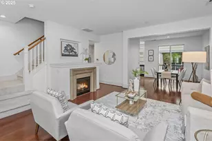 619 SW Foresta Ter, Portland, OR 97225 - Photo 6