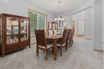 15320 SW 144th Ter, Tigard, OR 97224 - Photo 4