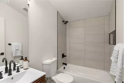 3106 SE 79th #C, Portland, OR 97206 - Photo 12