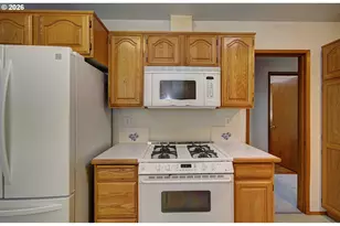 9305 NE 6th St, Vancouver, WA 98664 - Photo 12