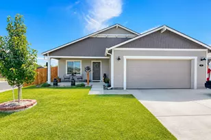 596 E Lauren Ave, Hermiston, OR 97838 - Photo 2
